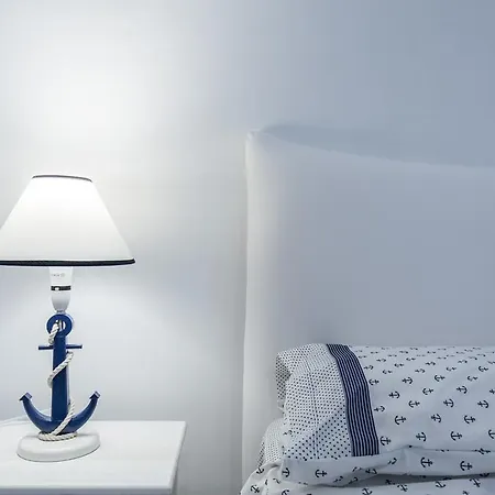 Blu Angel Relais Meta