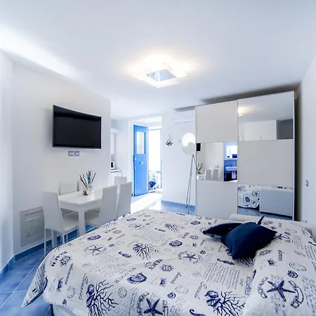 Blu Angel Relais *